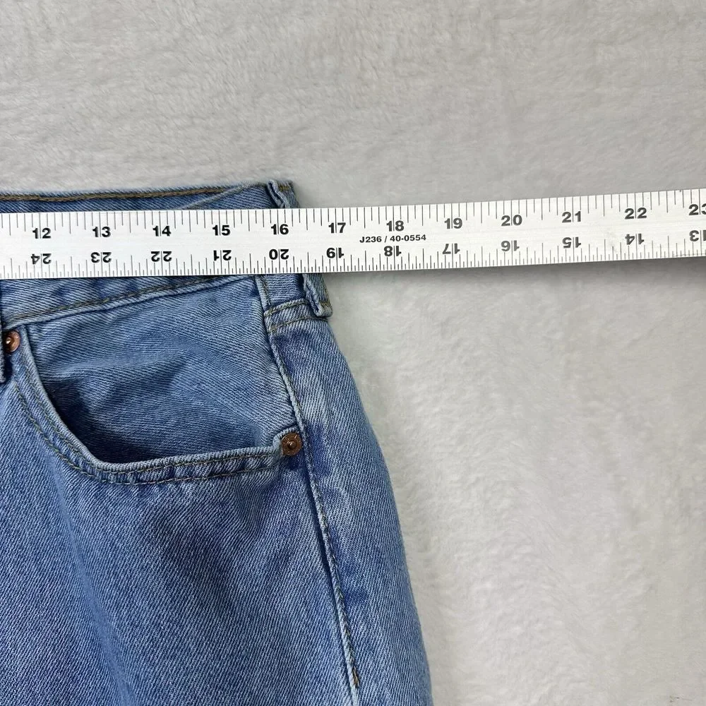 Levis very good